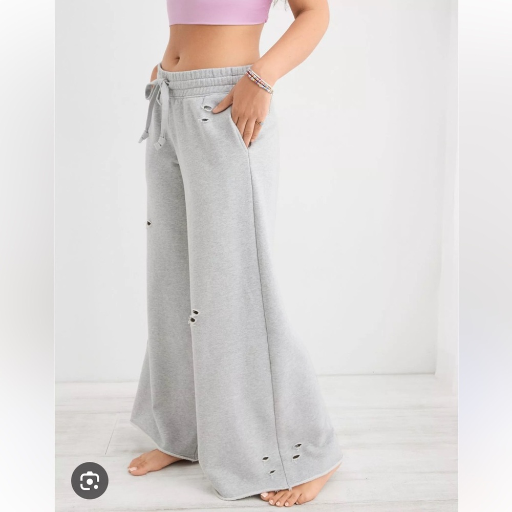 Aerie wide leg sweat pants